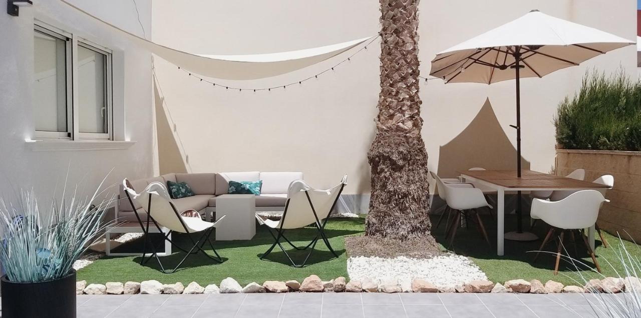 Modern Townhouse In Torrevieja, Costa Blanca Apartment Екстериор снимка