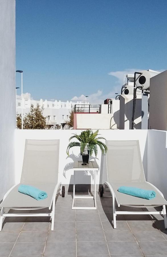 Modern Townhouse In Torrevieja, Costa Blanca Apartment Екстериор снимка